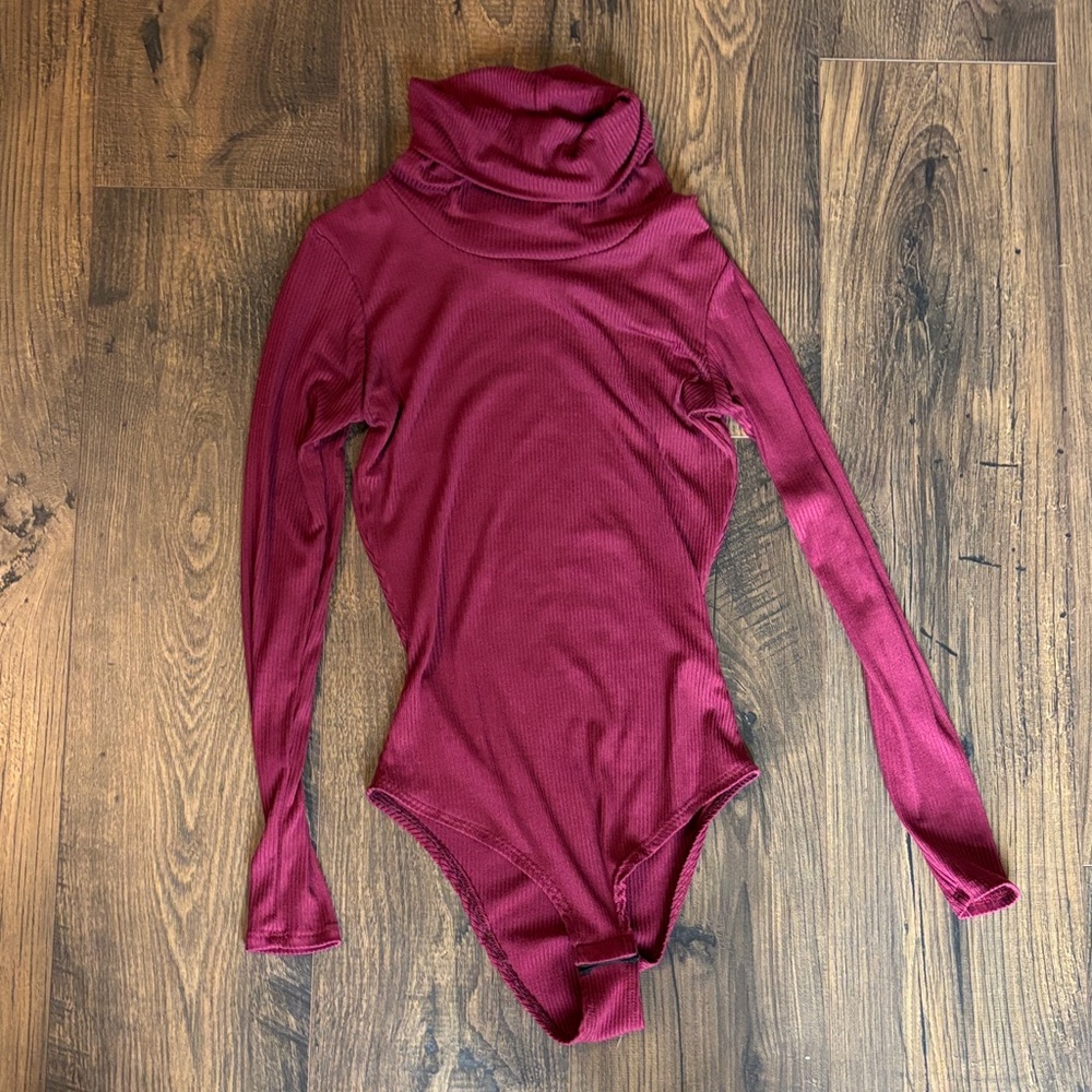 Ribbed Turtleneck Long Sleeve Bodysuit - Wine